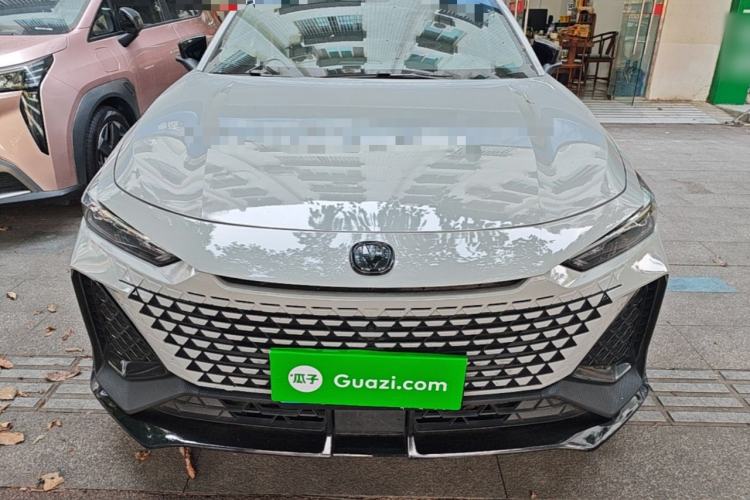 Used CHANGAN UNI-V 2022 2.0T Leading-Speed Edition Front