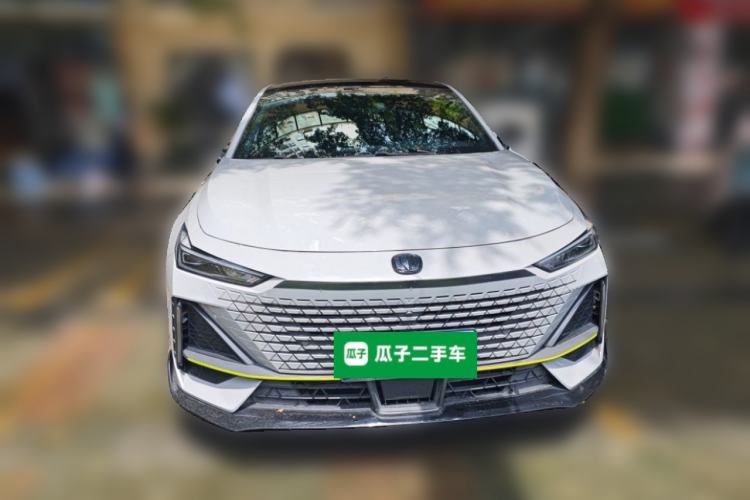 Used CHANGAN UNI-V 2022 1.5T Sport Edition Front