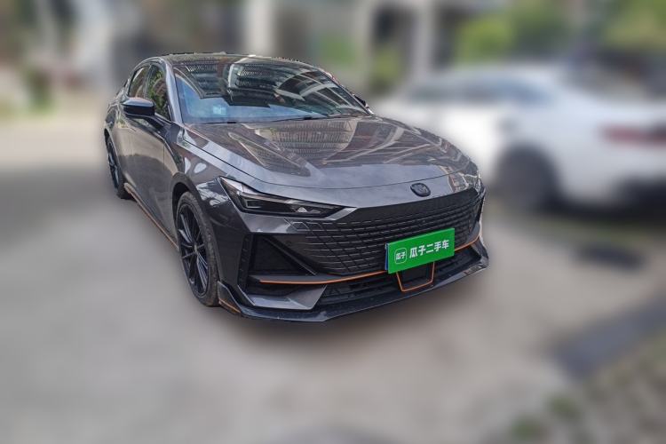 Used CHANGAN UNI-V 2022 1.5T Sport Edition Front Right 45 Deg