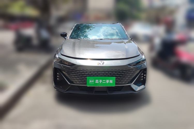 Used CHANGAN UNI-V 2022 1.5T Prestige Version Front