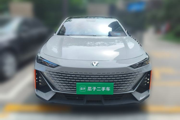 Used CHANGAN UNI-V 2022 1.5T Excellence Model Front