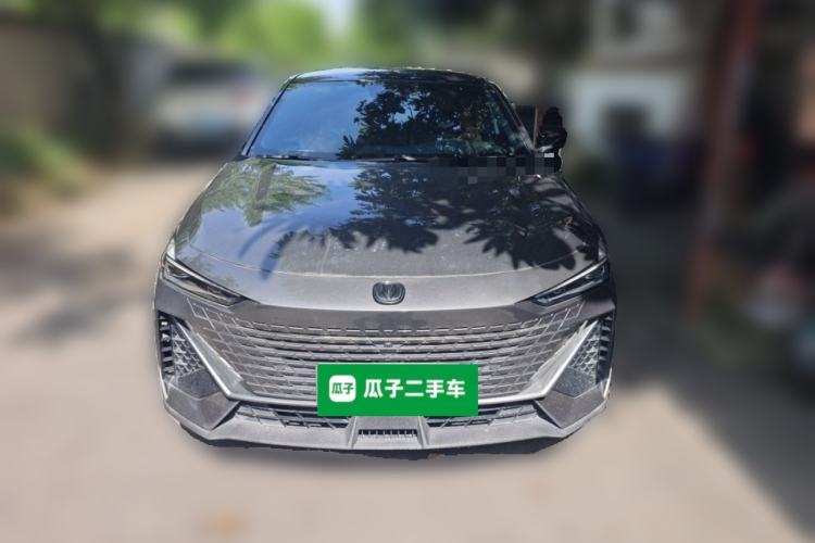 Used CHANGAN UNI-V 2022 1.5T Prestige Version Front