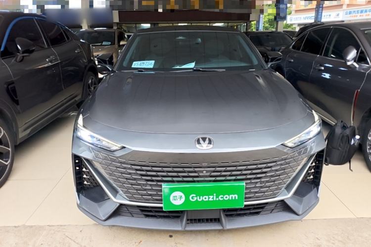 Used CHANGAN UNI-V 2022 1.5T Smart Navigation Version Front