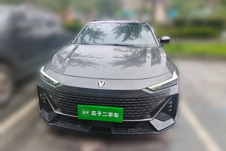 Used CHANGAN UNI-V 2022 1.5T Prestige Version Front