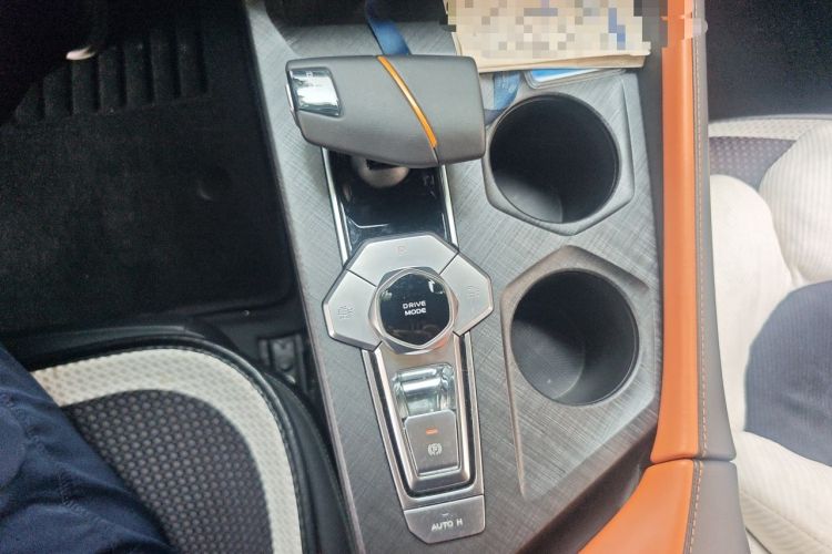 Used CHANGAN UNI-V 2022 1.5T Prestige Version Gear Lever