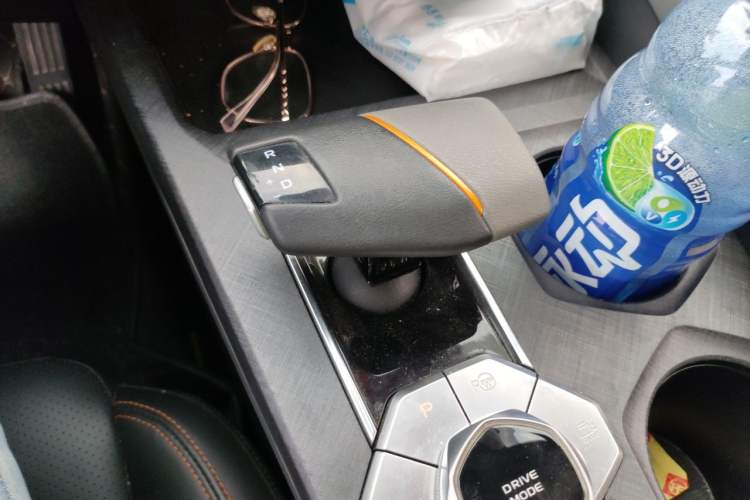 Used CHANGAN UNI-V 2022 1.5T Smart Navigation Version Gear Lever