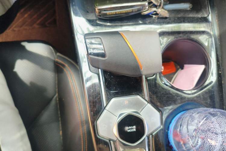 Used CHANGAN UNI-V 2022 1.5T Prestige Version Gear Lever