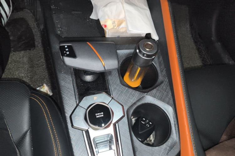 Used CHANGAN UNI-V 2022 1.5T Prestige Version Gear Lever