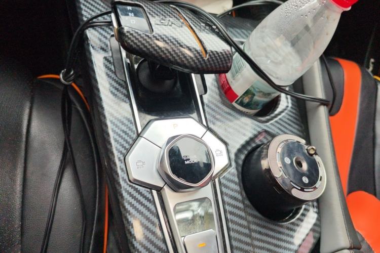 Used CHANGAN UNI-V 2022 1.5T Prestige Version Gear Lever