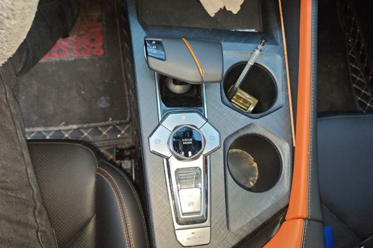 Used CHANGAN UNI-V 2022 1.5T Excellence Model Gear Lever
