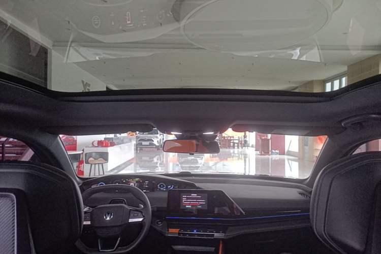 Used CHANGAN UNI-V 2022 1.5T Prestige Version Headliner