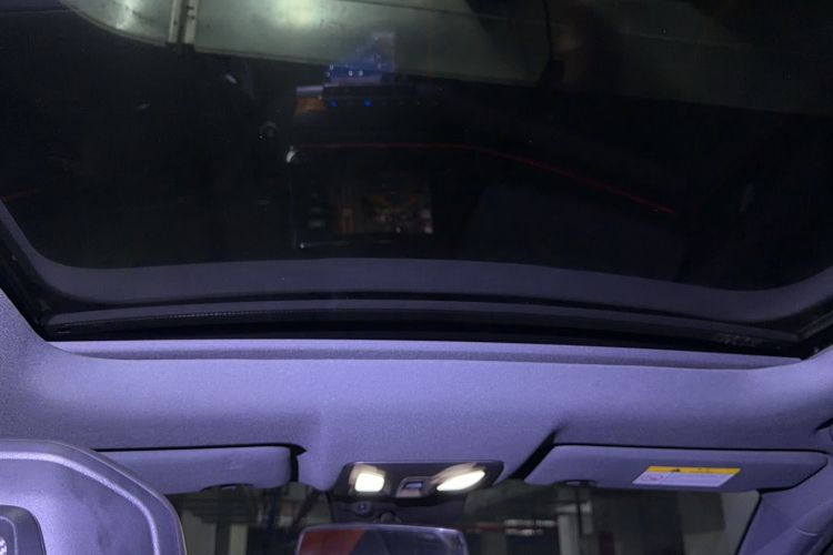 Used CHANGAN UNI-V 2022 1.5T Prestige Version Headliner