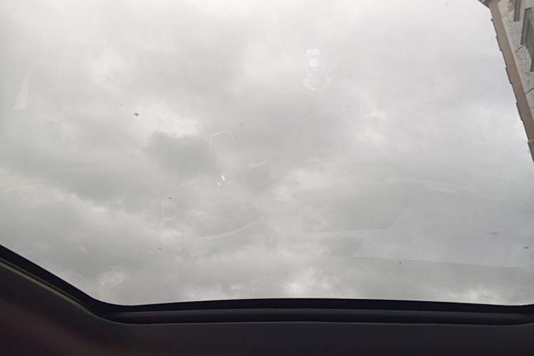 Used CHANGAN UNI-V 2022 1.5T Prestige Version Headliner
