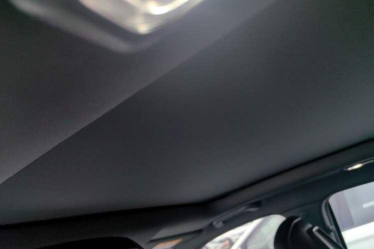 Used CHANGAN UNI-V 2022 1.5T Sport Edition Headliner