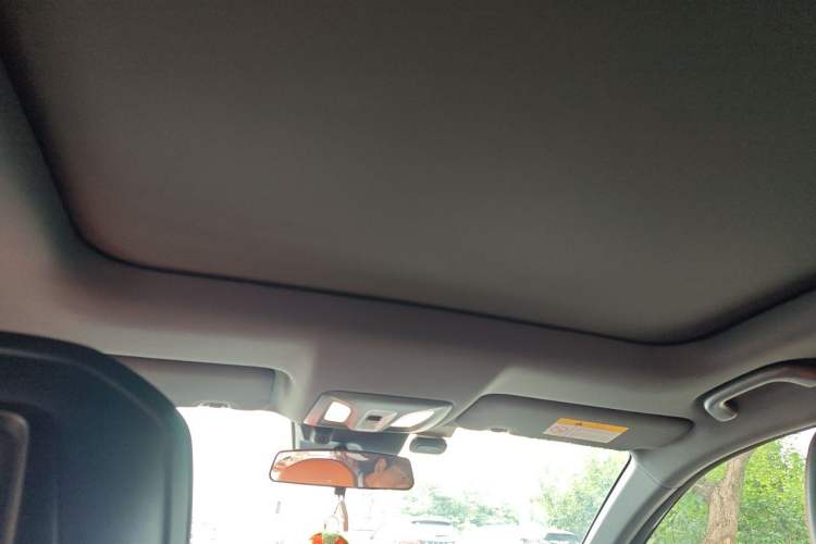 Used CHANGAN UNI-V 2022 1.5T Prestige Version Headliner