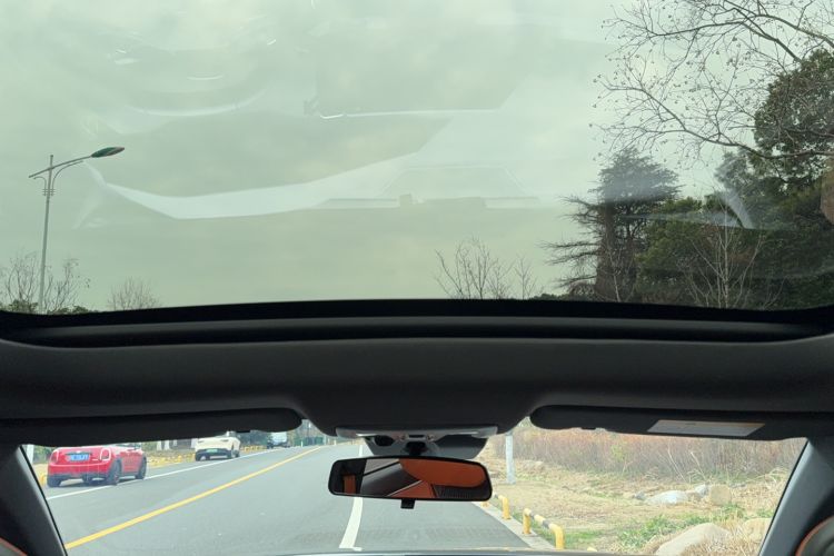 Used CHANGAN UNI-V 2022 1.5T Prestige Version Headliner