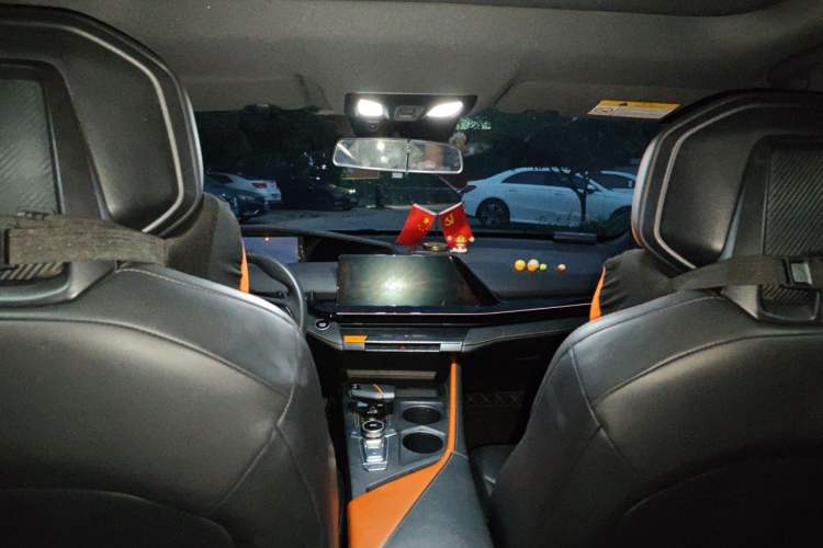 Used CHANGAN UNI-V 2022 1.5T Prestige Version Headliner