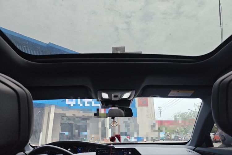 Used CHANGAN UNI-V 2022 1.5T Prestige Version Headliner