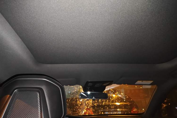 Used CHANGAN UNI-V 2022 1.5T Prestige Version Headliner