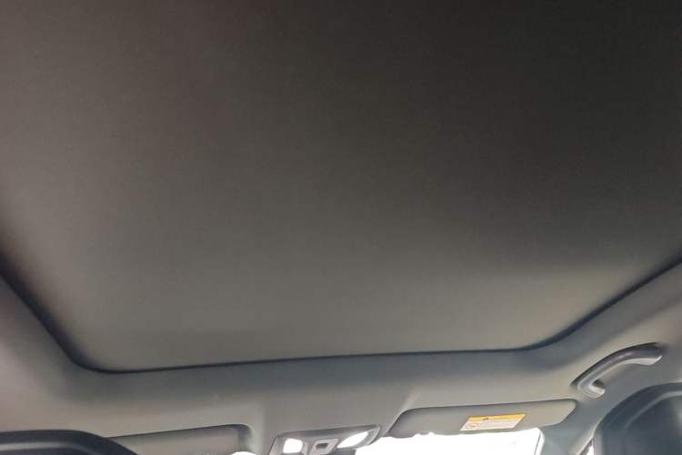 Used CHANGAN UNI-V 2022 1.5T Prestige Version Headliner