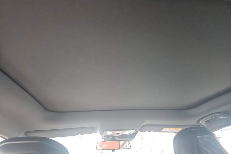 Used CHANGAN UNI-V 2022 1.5T Smart Navigation Version Headliner