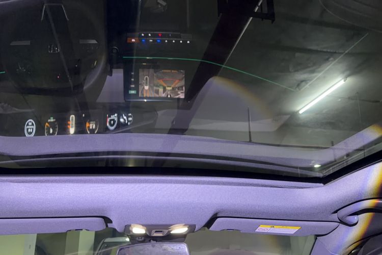 Used CHANGAN UNI-V 2022 1.5T Prestige Version Headliner