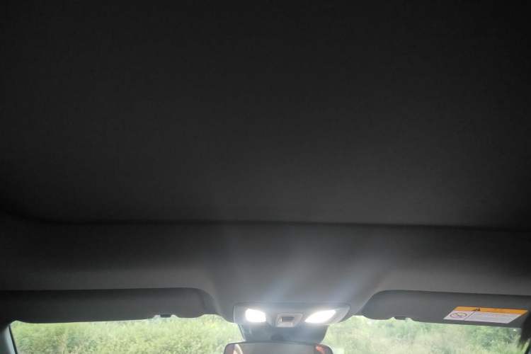 Used CHANGAN UNI-V 2022 1.5T Sport Edition Headliner