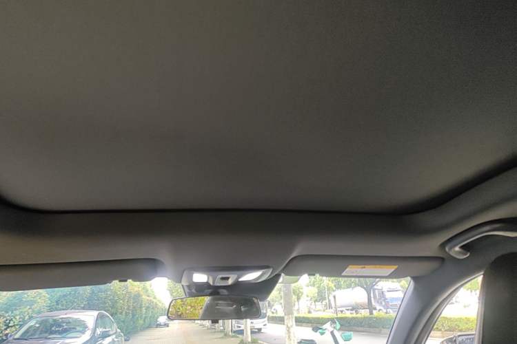 Used CHANGAN UNI-V 2022 2.0T Leading-Speed Edition Headliner
