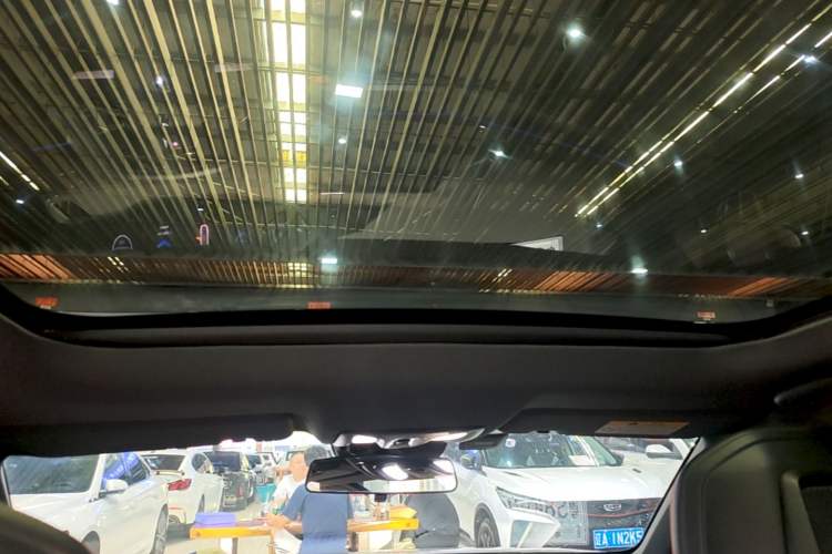 Used CHANGAN UNI-V 2022 1.5T Prestige Version Headliner