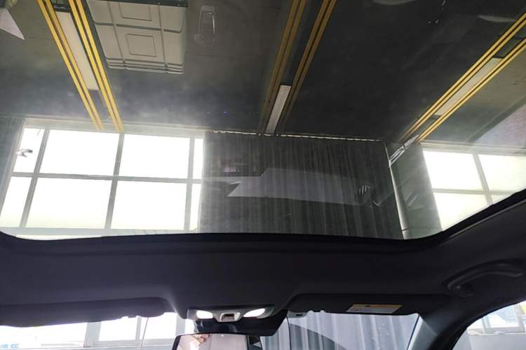 Used CHANGAN UNI-V 2022 1.5T Smart Navigation Version Headliner
