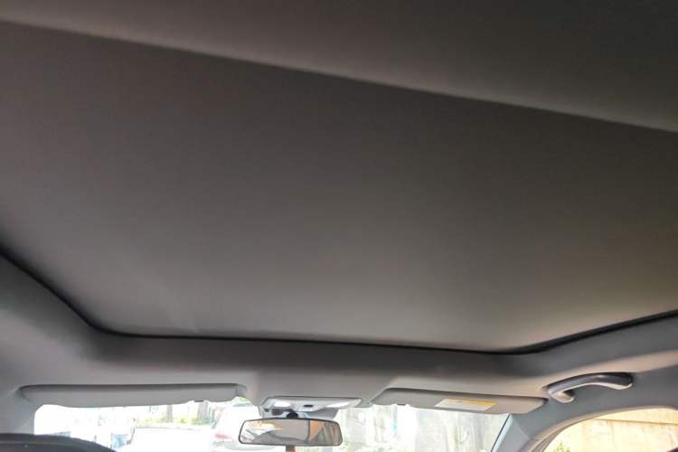Used CHANGAN UNI-V 2022 1.5T Prestige Version Headliner