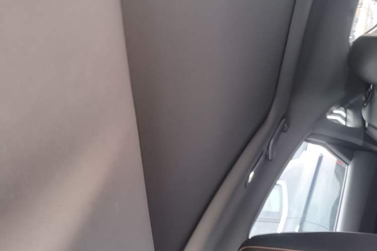 Used CHANGAN UNI-V 2022 2.0T Leading-Speed Edition Headliner