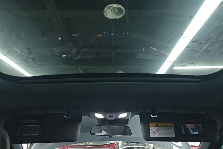 Used CHANGAN UNI-V 2022 1.5T Prestige Version Headliner