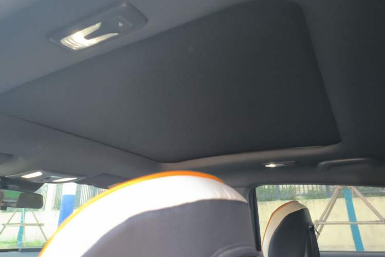 Used CHANGAN UNI-V 2022 1.5T Sport Edition Headliner