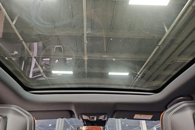 Used CHANGAN UNI-V 2022 1.5T Prestige Version Headliner