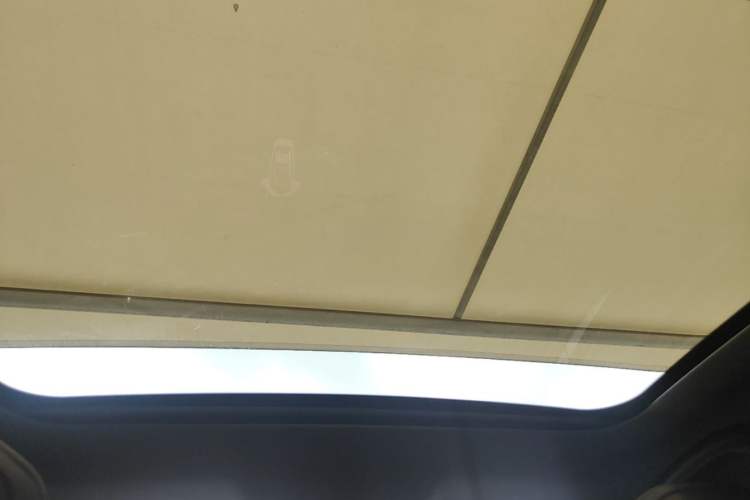 Used CHANGAN UNI-V 2022 1.5T Sport Edition Headliner