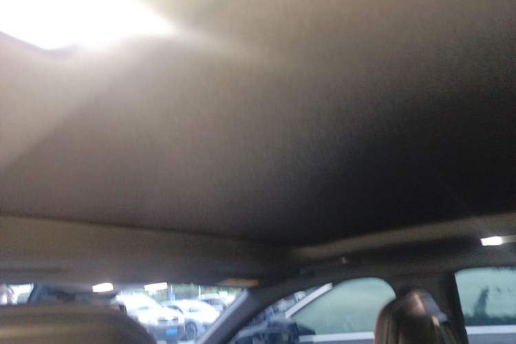 Used CHANGAN UNI-V 2022 1.5T Prestige Version Headliner