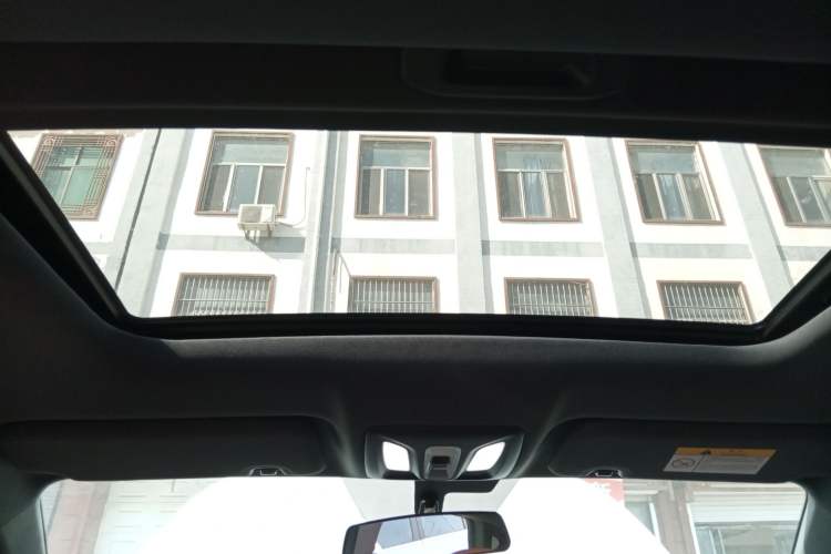 Used CHANGAN UNI-V 2022 1.5T Excellence Model Headliner