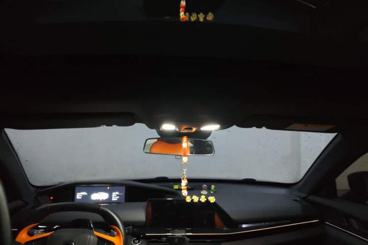 Used CHANGAN UNI-V 2022 1.5T Sport Edition Headliner