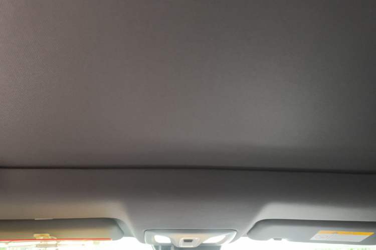 Used CHANGAN UNI-V 2022 1.5T Excellence Model Headliner