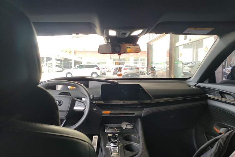 Used CHANGAN UNI-V 2022 1.5T Sport Edition Headliner