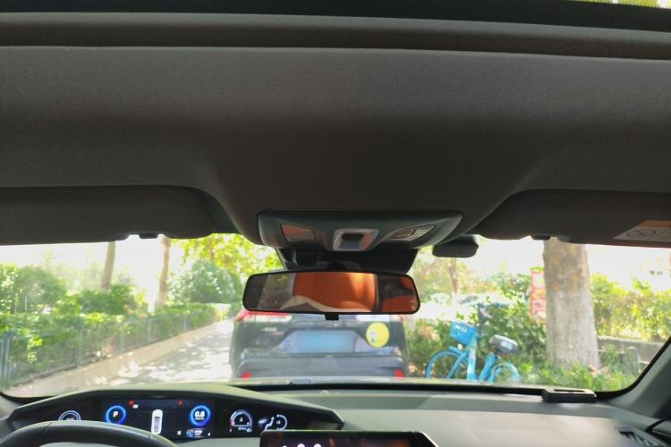 Used CHANGAN UNI-V 2022 1.5T Prestige Version Headliner
