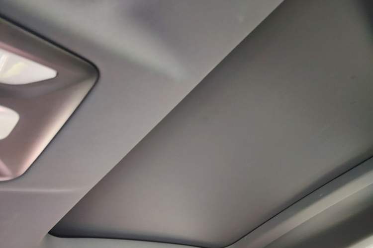 Used CHANGAN UNI-V 2022 2.0T Leading-Speed Edition Headliner