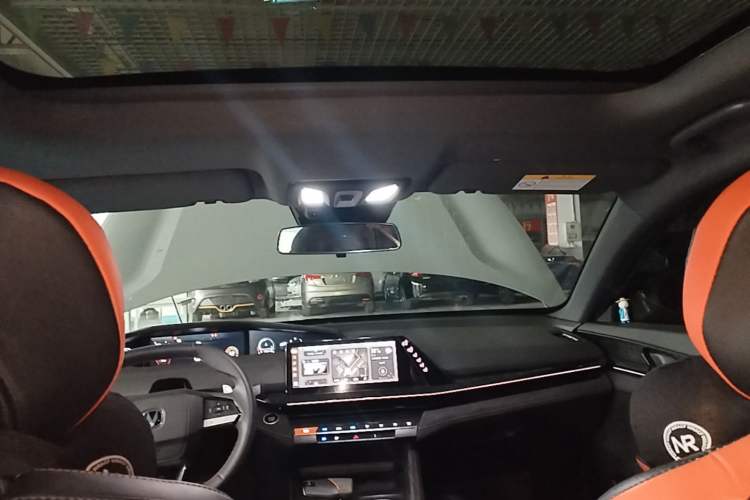 Used CHANGAN UNI-V 2022 1.5T Sport Edition Headliner