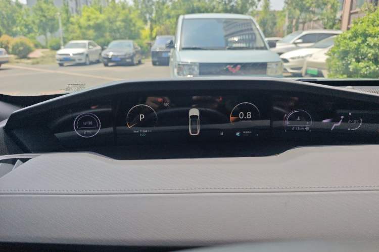 Used CHANGAN UNI-V 2022 1.5T Prestige Version Instrument Cluster
