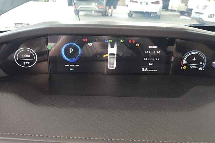Used CHANGAN UNI-V 2022 1.5T Sport Edition Instrument Cluster