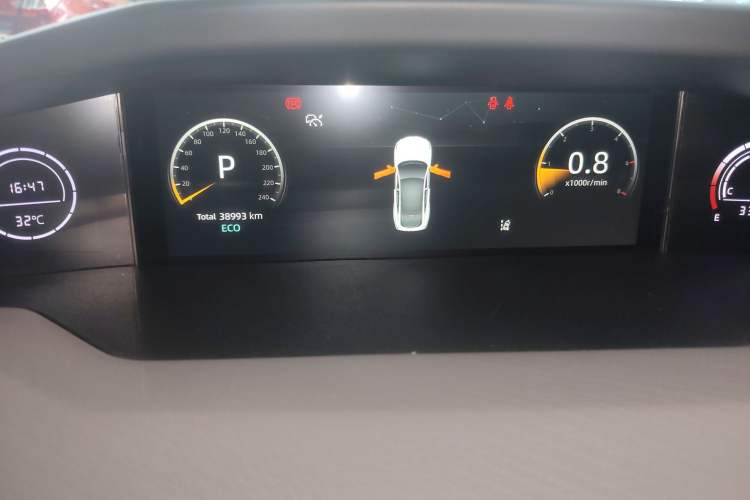 Used CHANGAN UNI-V 2022 1.5T Prestige Version Instrument Cluster