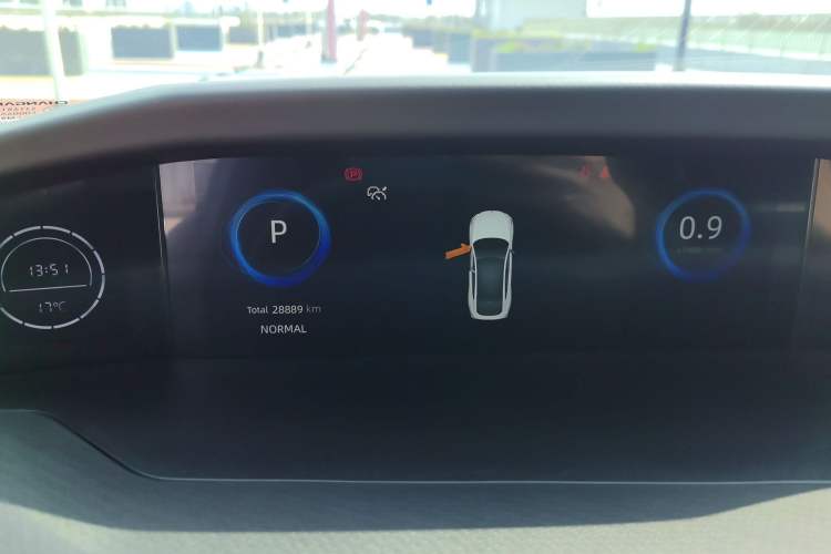 Used CHANGAN UNI-V 2022 1.5T Sport Edition Instrument Cluster