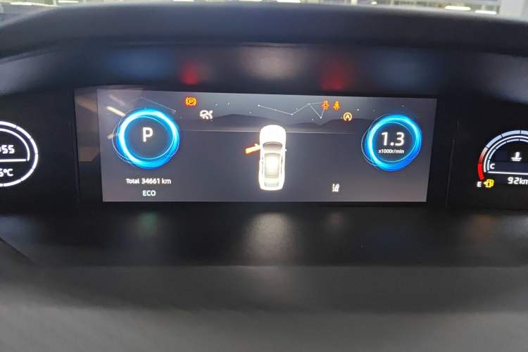 Used CHANGAN UNI-V 2022 1.5T Prestige Version Instrument Cluster