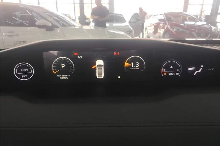 Used CHANGAN UNI-V 2022 1.5T Prestige Version Instrument Cluster
